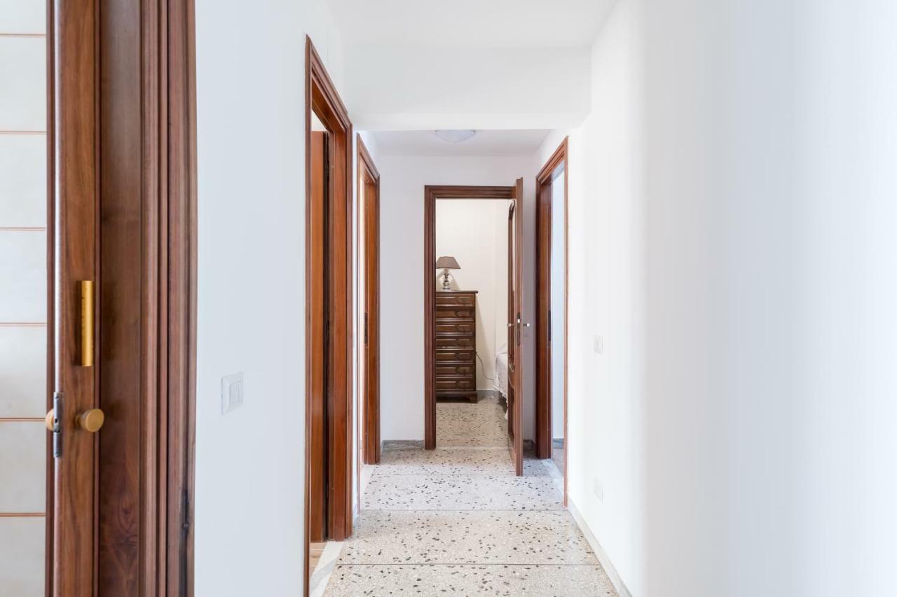 Hortis Apartment, 5 Persone, 2 Camere, Balcone, Metro C E Tram Per Il Centro Рим Экстерьер фото