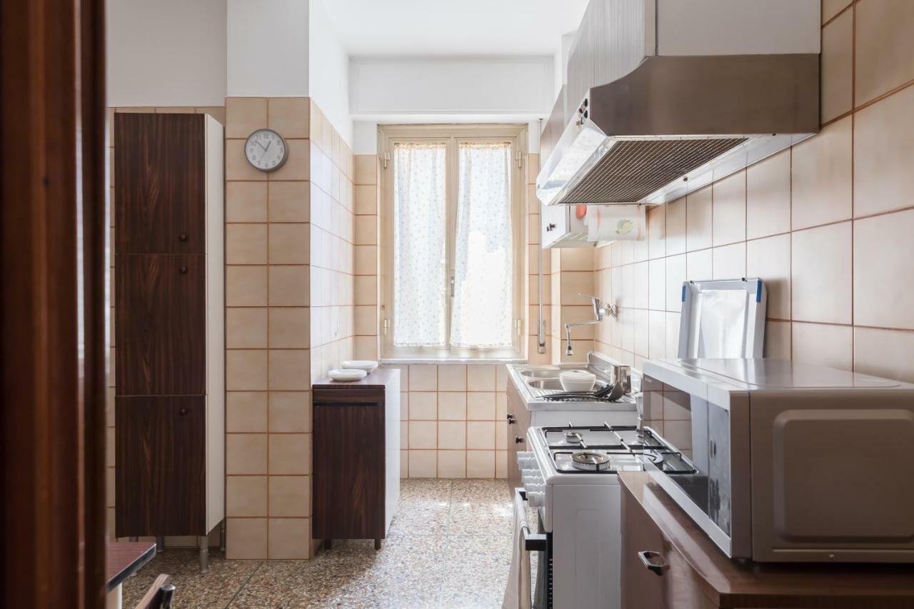 Hortis Apartment, 5 Persone, 2 Camere, Balcone, Metro C E Tram Per Il Centro Рим Экстерьер фото